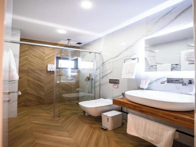 Duka's Boutique Hotel image