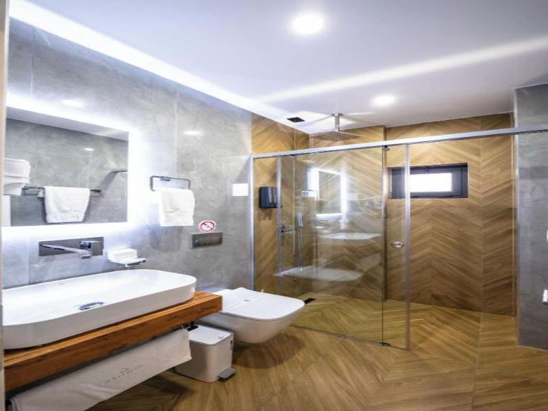 Duka's Boutique Hotel image