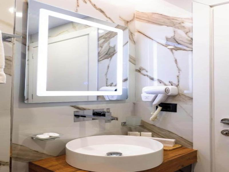Duka's Boutique Hotel image