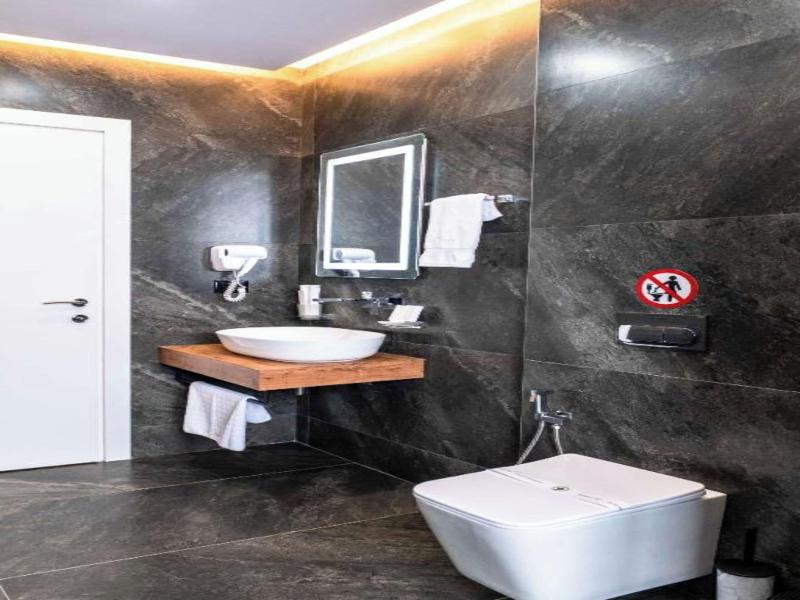 Duka's Boutique Hotel image
