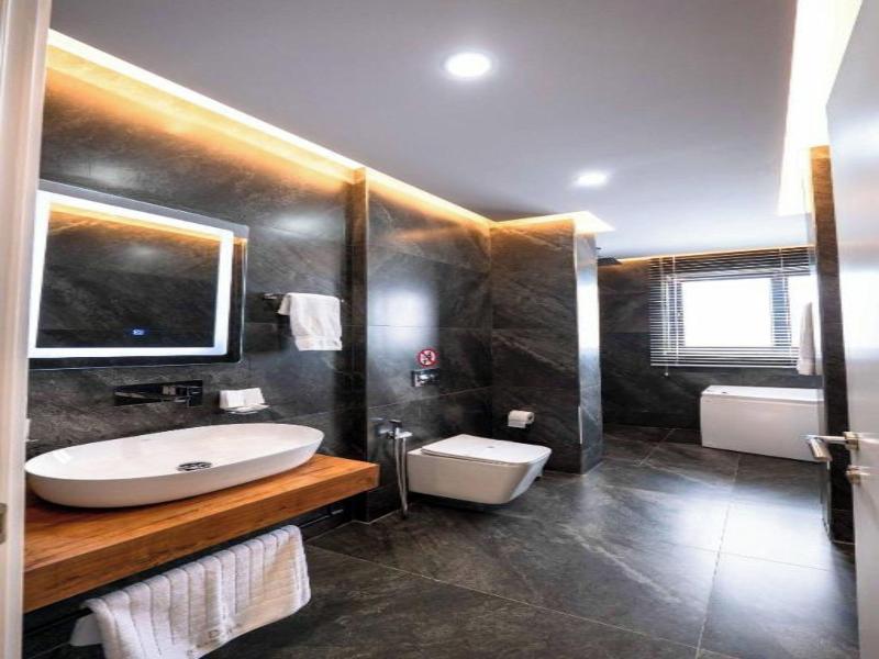 Duka's Boutique Hotel image