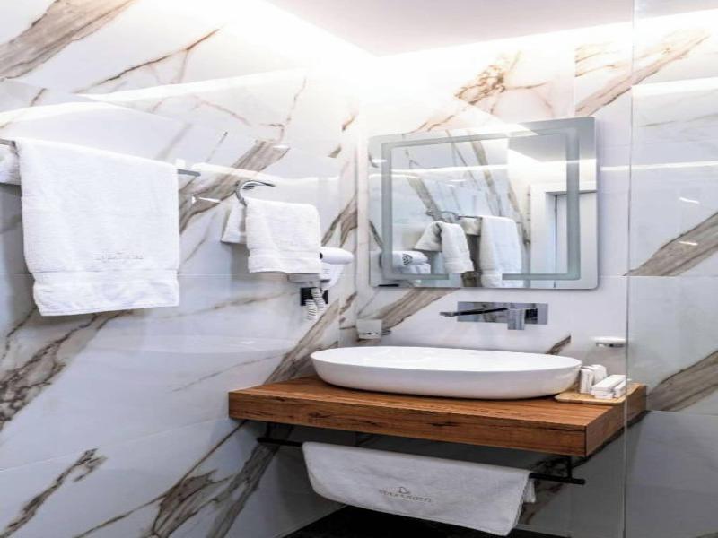Duka's Boutique Hotel image