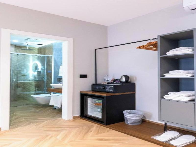 Duka's Boutique Hotel image