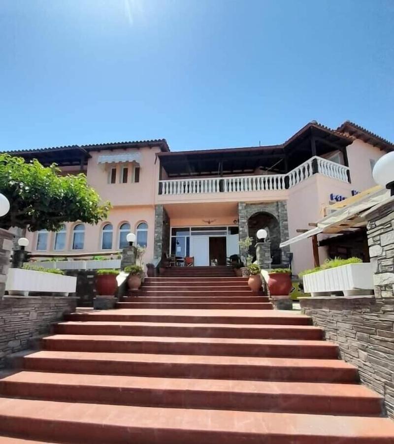 Polychrono Beach Hotel