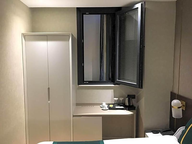 Costera Hotel image