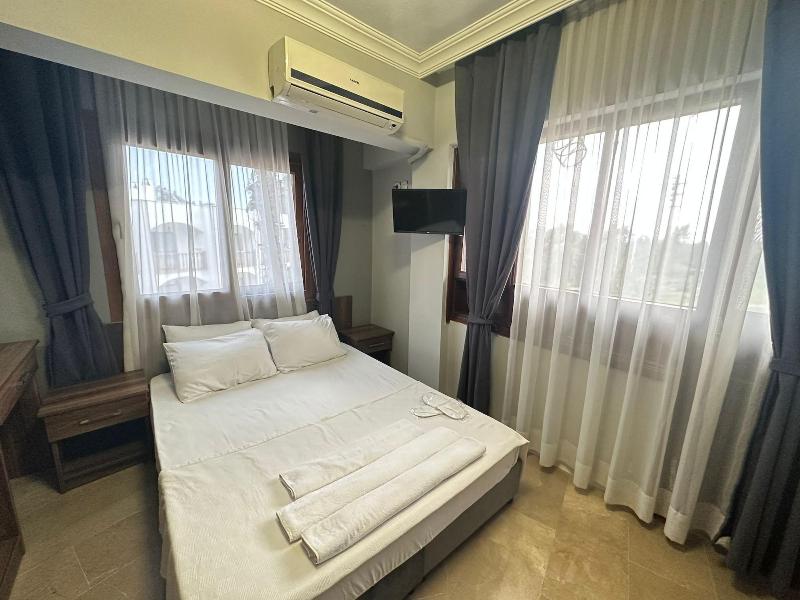 Hotel Nil image