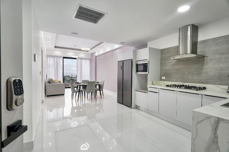 Monaco Residences Piantini image