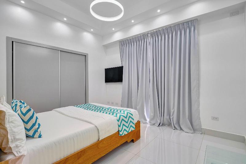 Monaco Residences Piantini image