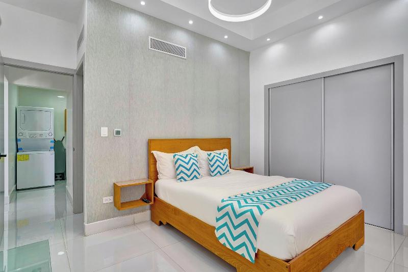 Monaco Residences Piantini image