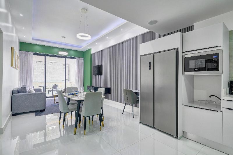 Monaco Residences Piantini image