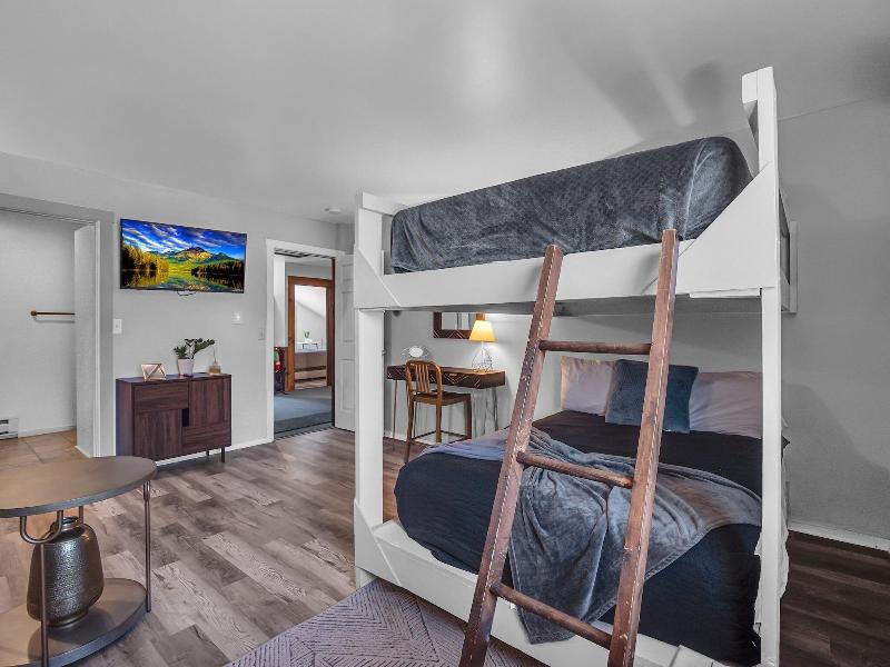 Timberline Lodge image