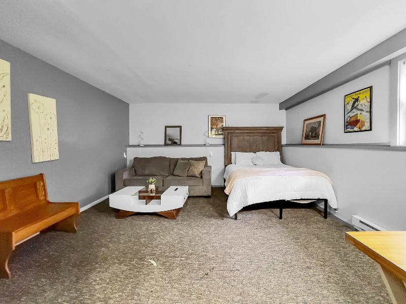 Timberline Lodge image