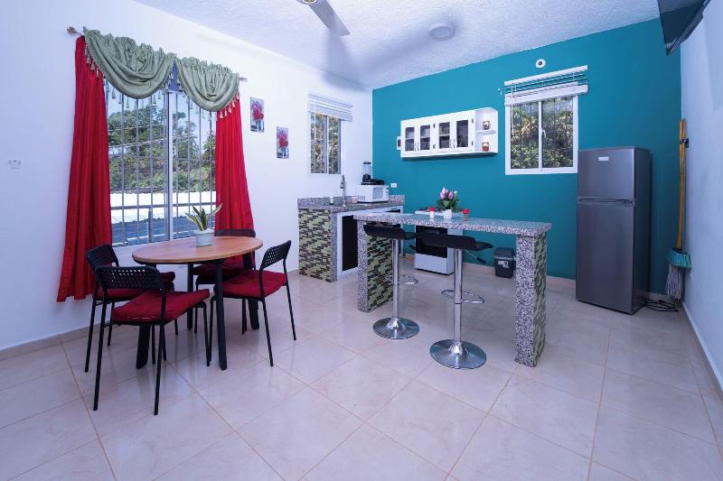 Edma Aparta Hotel image