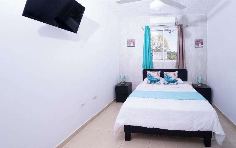 Edma Aparta Hotel image