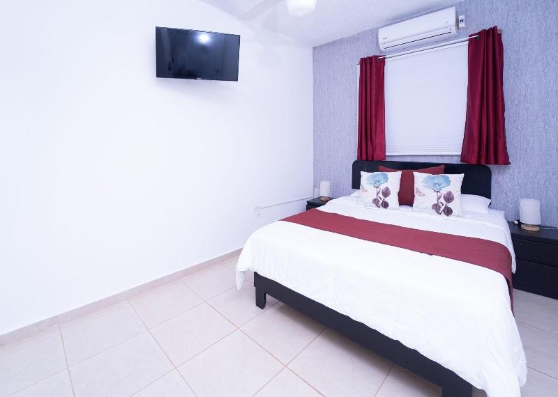 Edma Aparta Hotel image