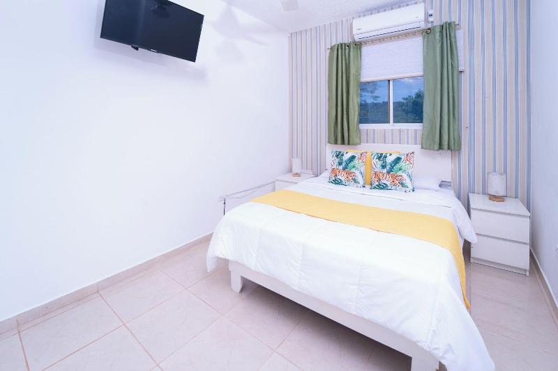 Edma Aparta Hotel image