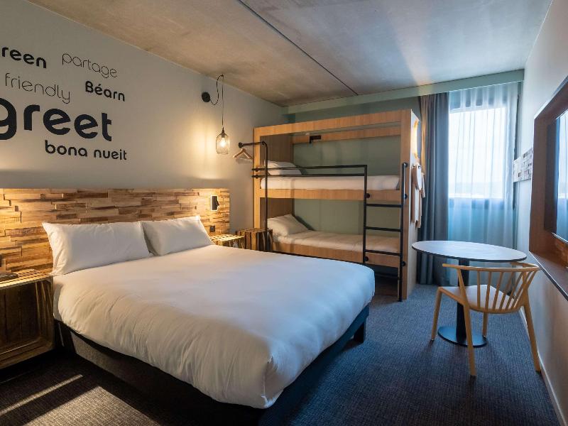Greet Hotel Orthez Bearn image