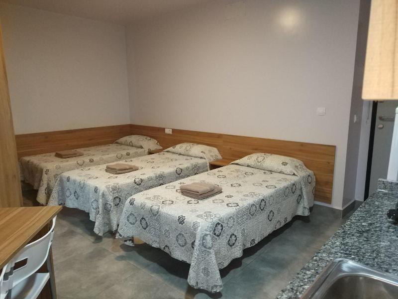 Hostal Usera image