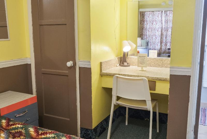 The New Star Motel 1950s Retro Lodging And Retrea image