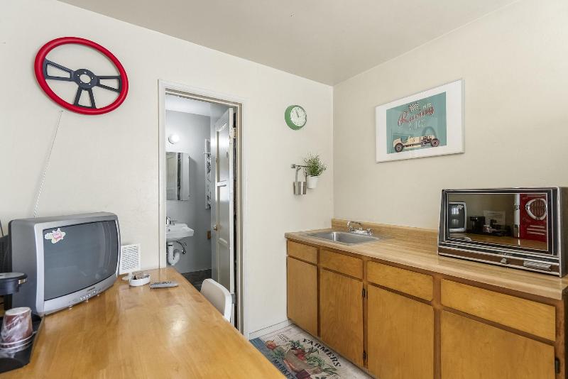 The New Star Motel 1950s Retro Lodging And Retrea image