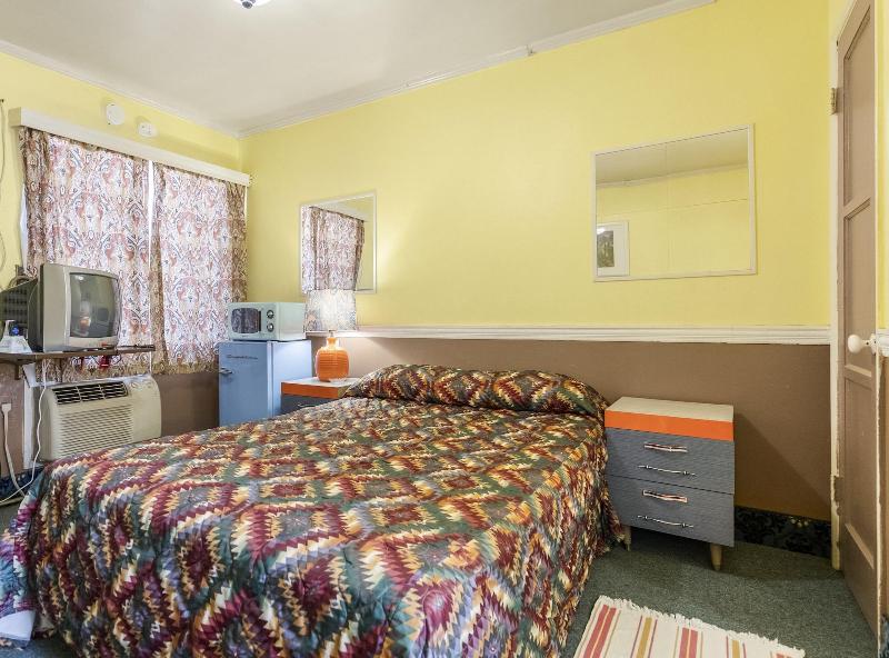 The New Star Motel 1950s Retro Lodging And Retrea image