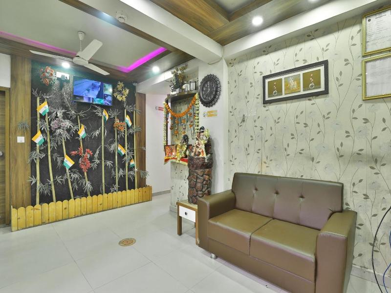 Hotel Red Rose Guest House image