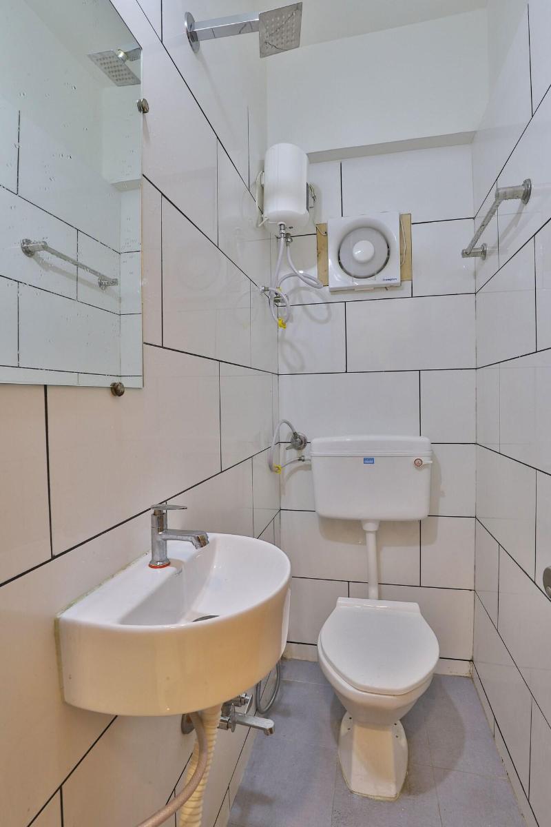 Hotel Red Rose Guest House image