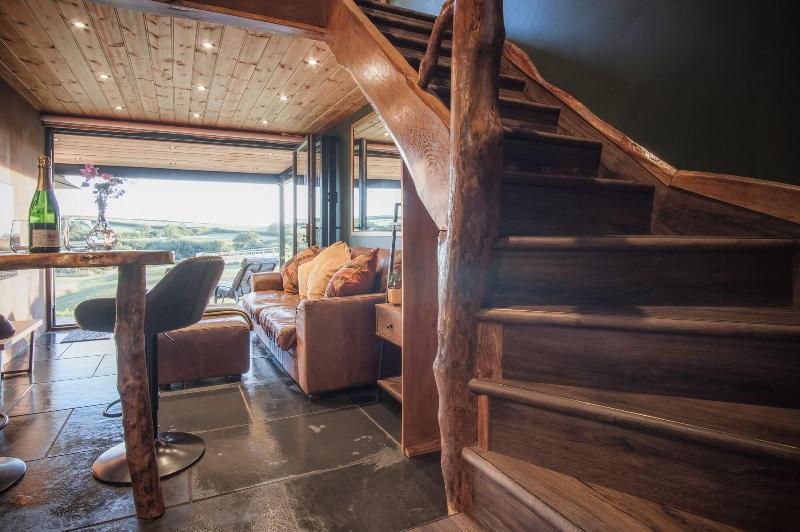 Tawny Lodge 1 Bedroom Blossom Farm image