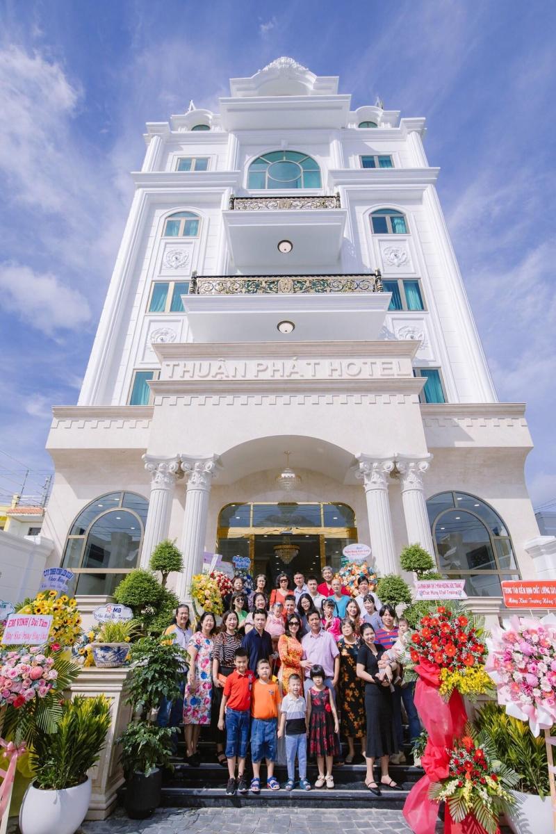 Thuan Phat Hotel image