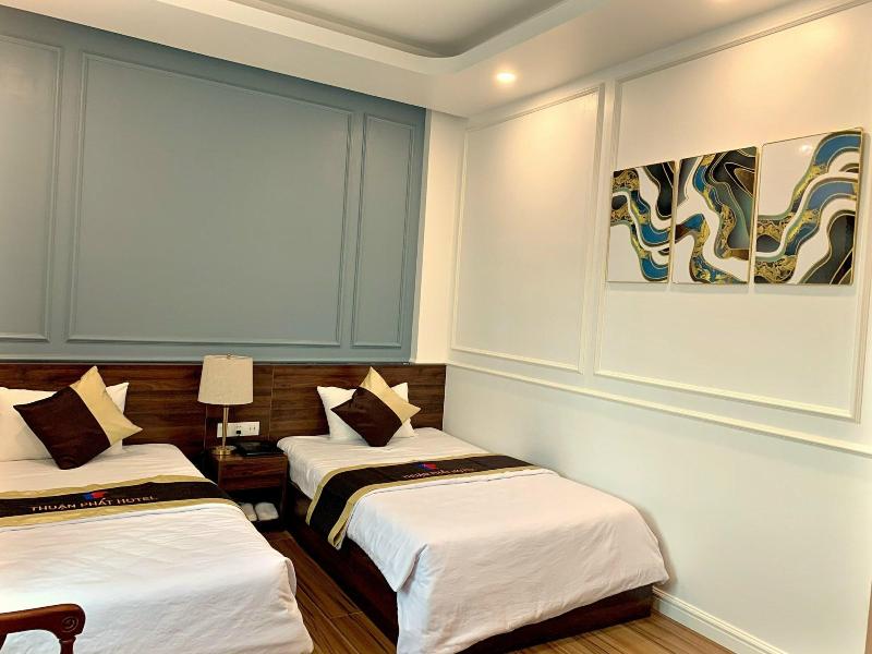 Thuan Phat Hotel image