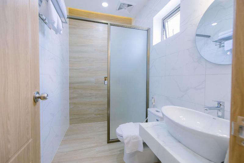 Thuan Phat Hotel image