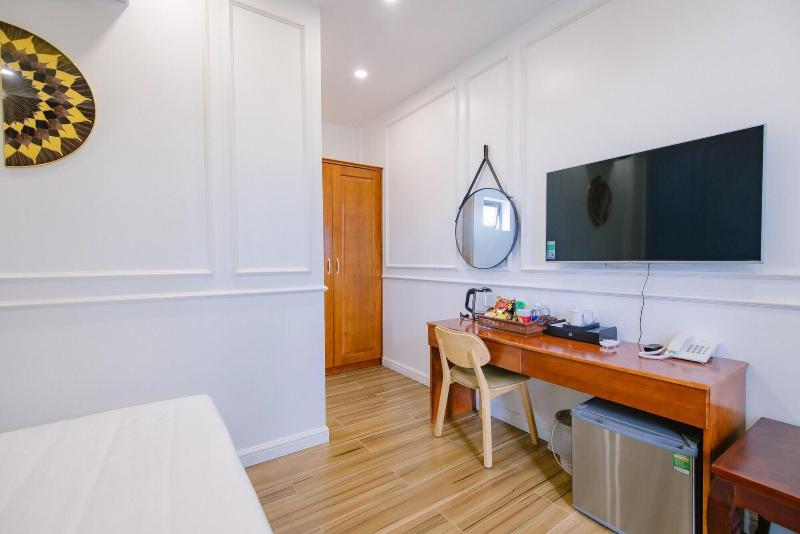 Thuan Phat Hotel image