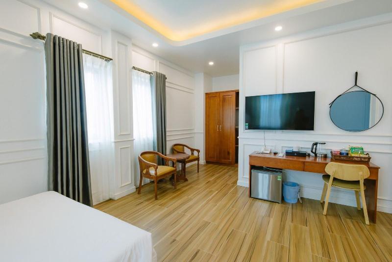 Thuan Phat Hotel image