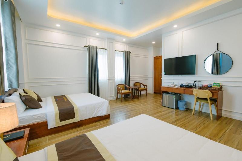 Thuan Phat Hotel image