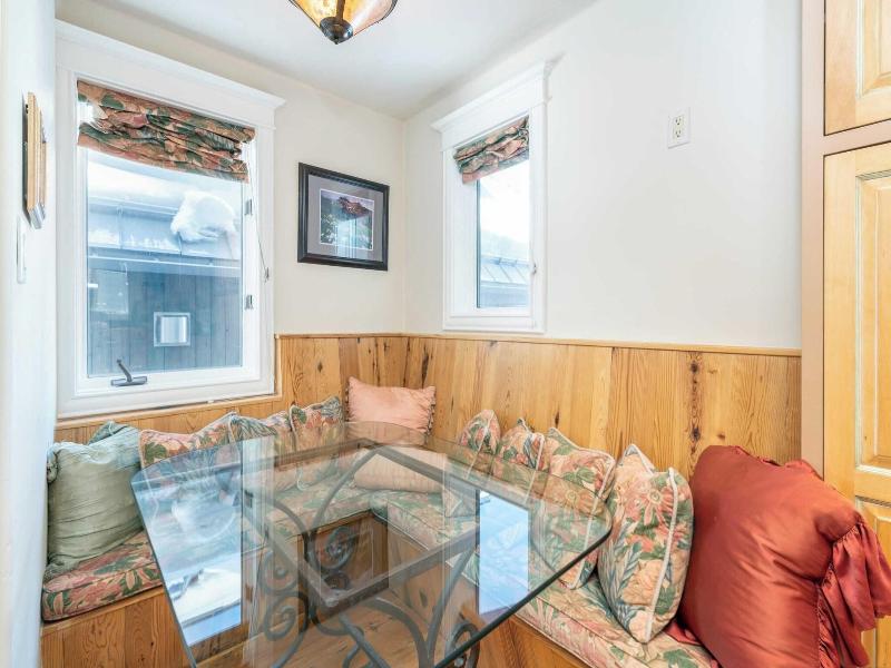 Hruza Hideout By Avantstay Quiet Apartment In Tell image