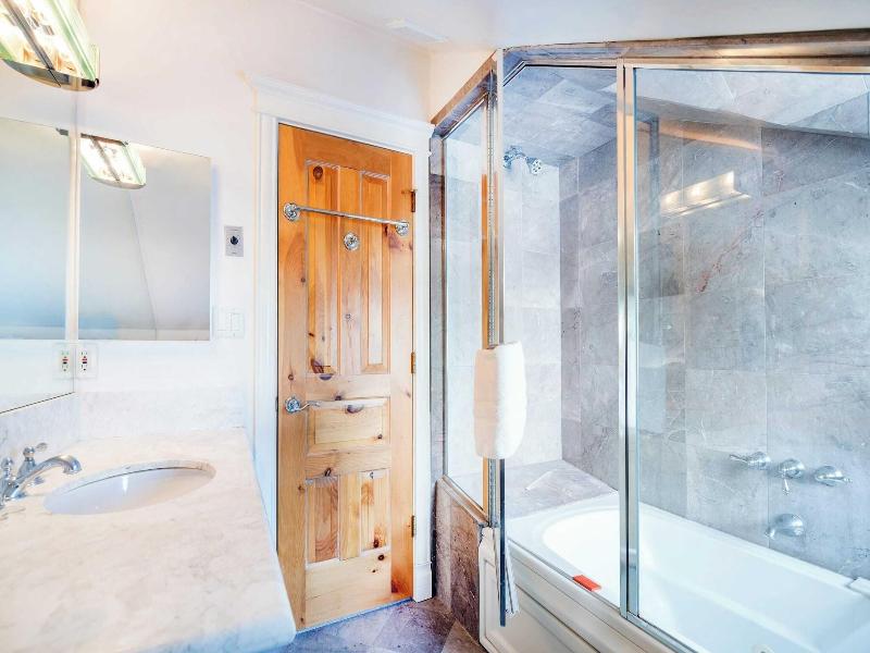 Hruza Hideout By Avantstay Quiet Apartment In Tell image