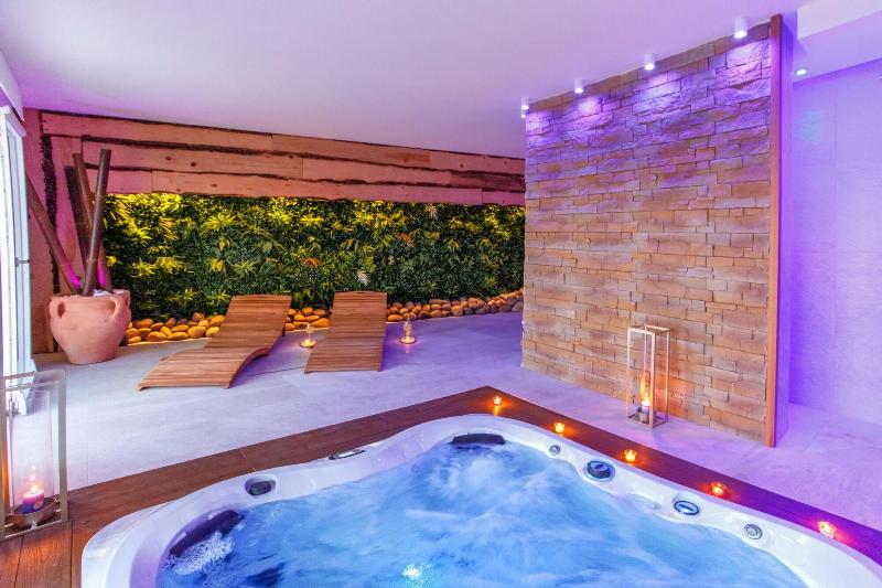 Hibrido Boutique Hotel Spa image
