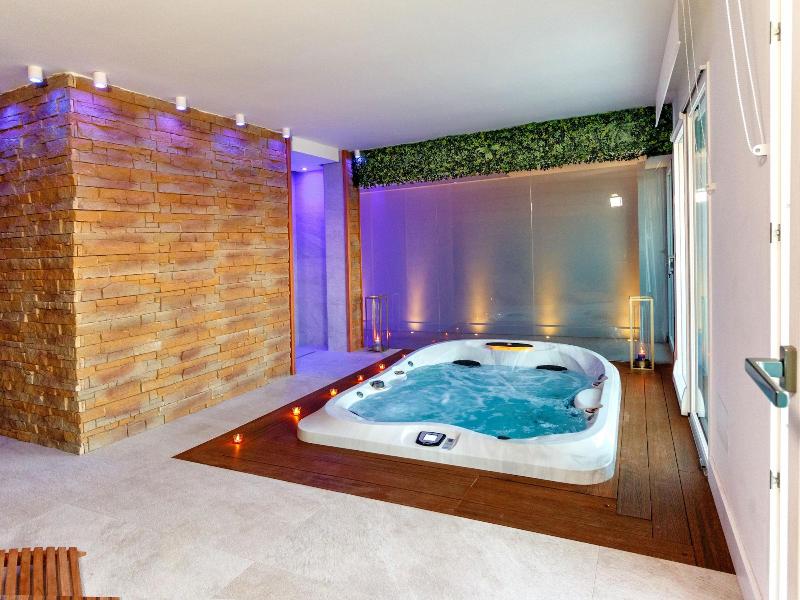 Hibrido Boutique Hotel Spa image