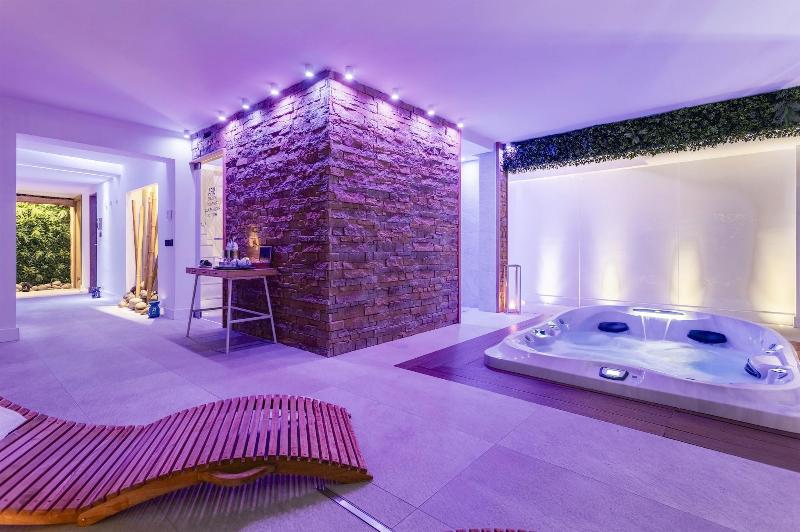 Hibrido Boutique Hotel Spa image