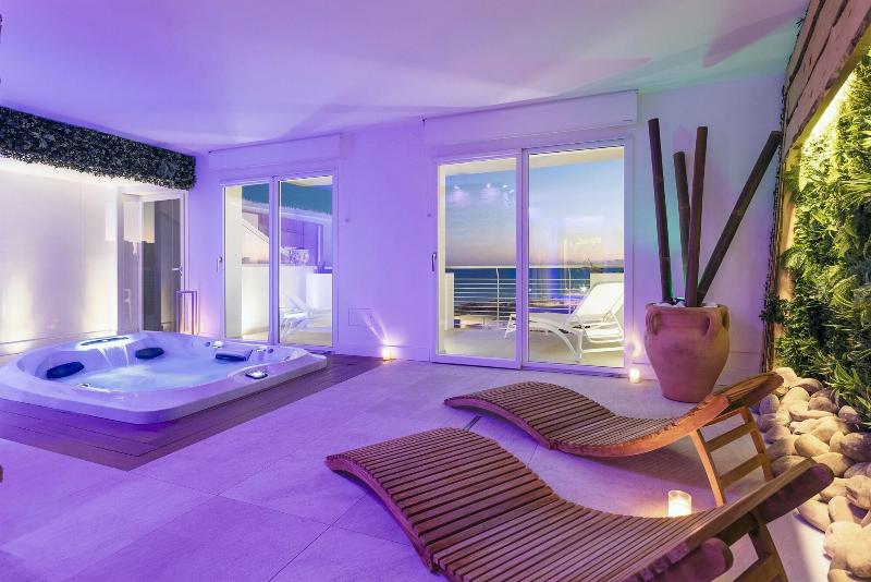 Hibrido Boutique Hotel Spa image