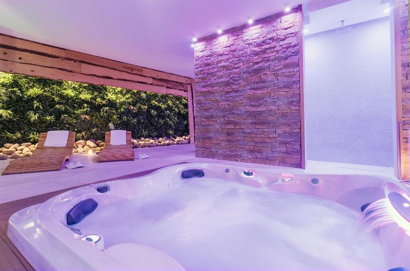 Hibrido Boutique Hotel Spa image