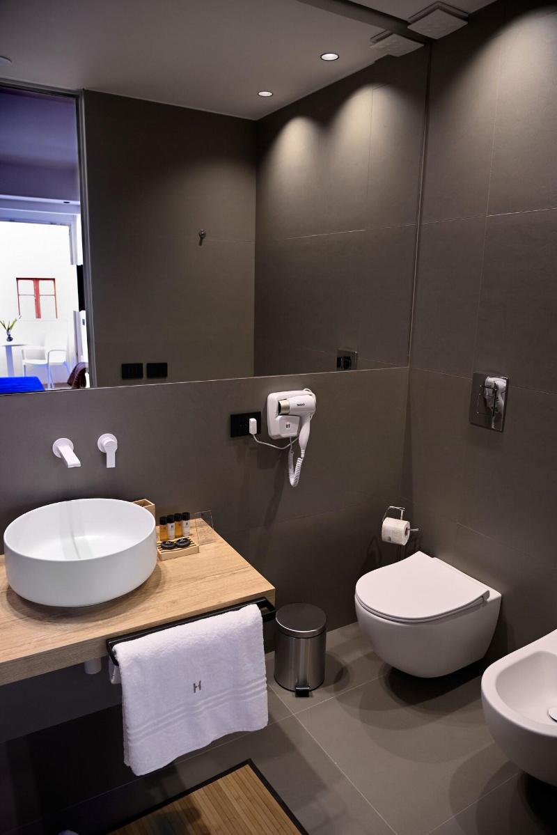 Hibrido Boutique Hotel Spa image