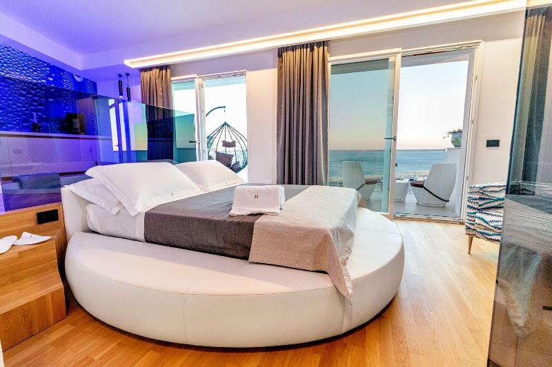 Hibrido Boutique Hotel Spa image