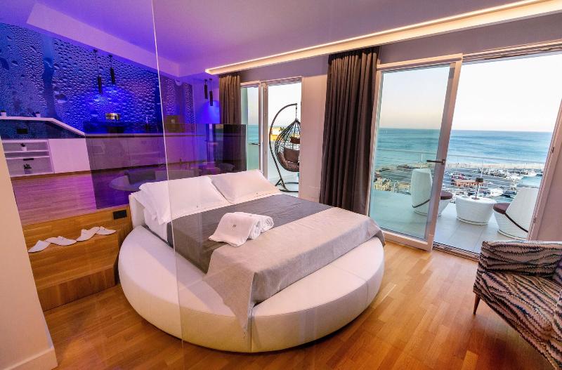Hibrido Boutique Hotel Spa image