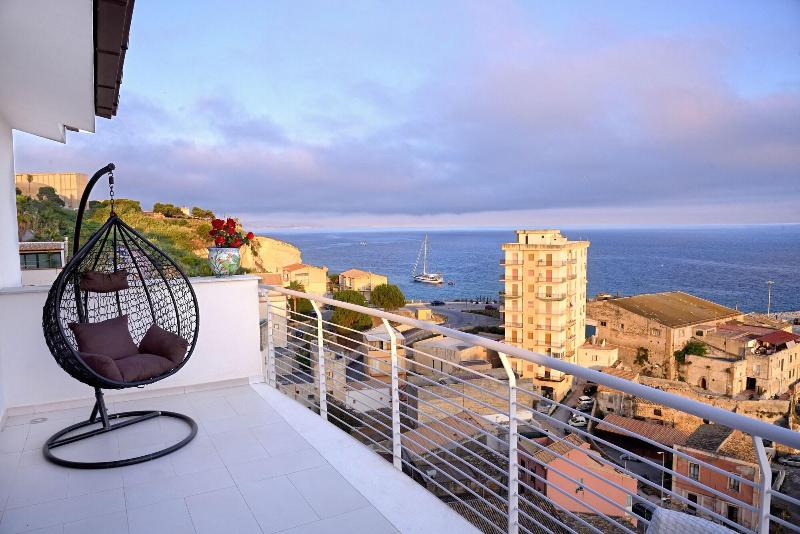 Hibrido Boutique Hotel Spa image