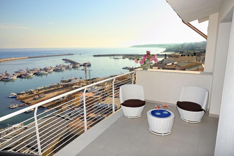 Hibrido Boutique Hotel Spa image