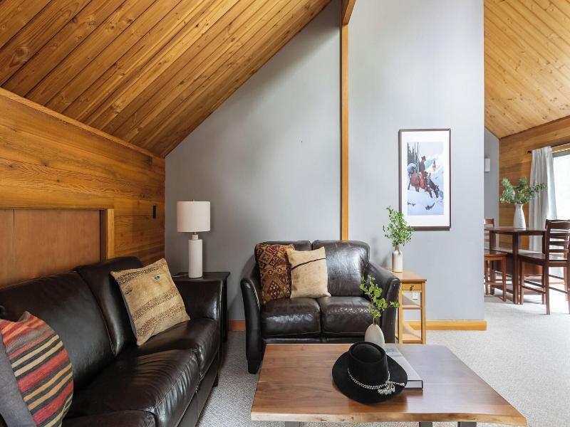 Skylight By Avantstay Elevated Mountain Home W Ho image