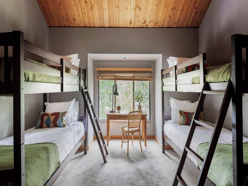 Skylight By Avantstay Elevated Mountain Home W Ho image