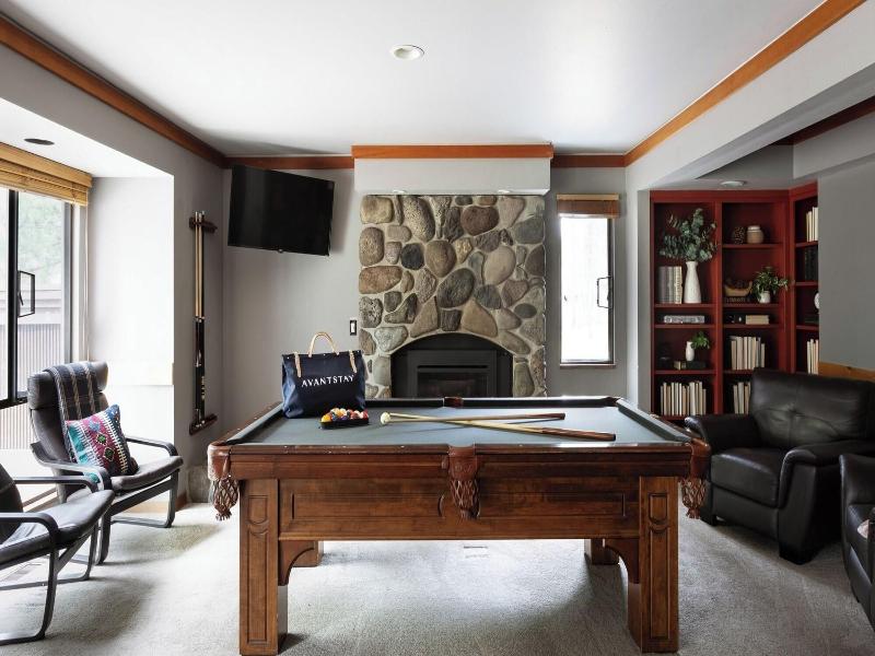 Skylight By Avantstay Elevated Mountain Home W Ho image