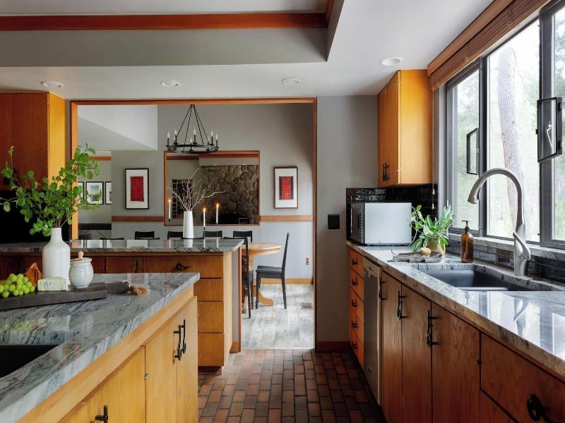 Skylight By Avantstay Elevated Mountain Home W Ho image